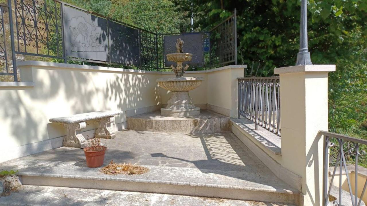 Villino Chelidonia Subiaco Bed & Breakfast Bagian luar foto