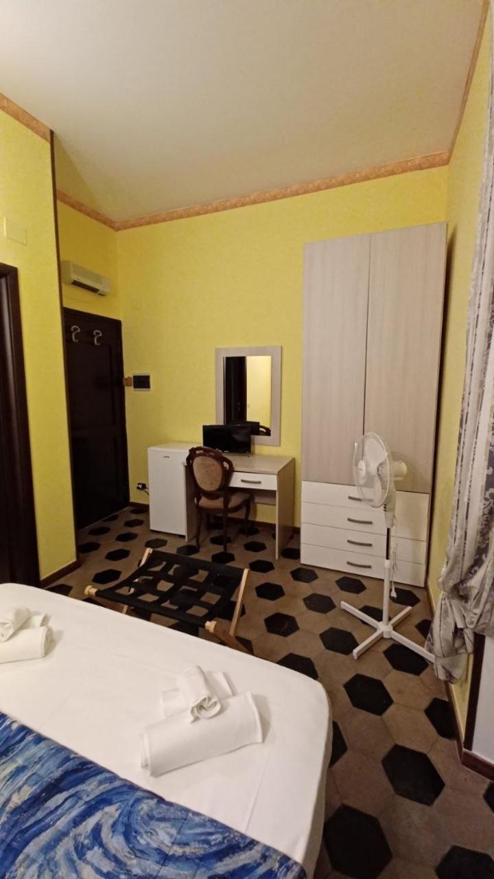 Villino Chelidonia Subiaco Bed & Breakfast Bagian luar foto