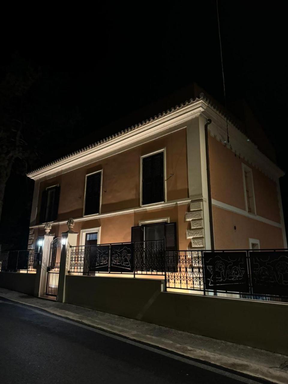 Villino Chelidonia Subiaco Bed & Breakfast Bagian luar foto