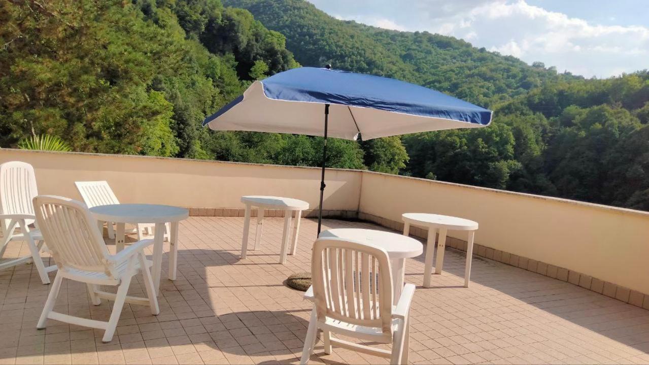 Villino Chelidonia Subiaco Bed & Breakfast Bagian luar foto
